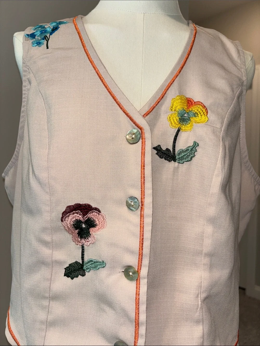 Embroidered Cream Sleeveless Two-Piece Set with Orange Trim